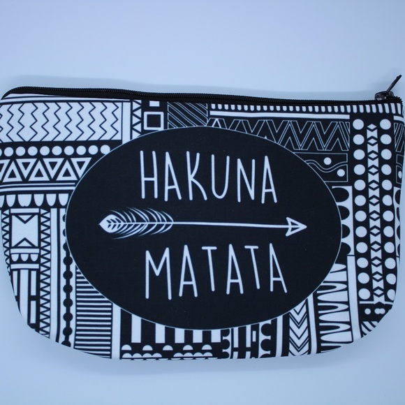 Handbags - Hakuna Matata Makeup Bag!
